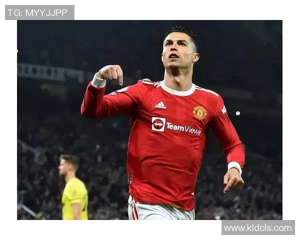 C罗打开心扉：用世界杯来界说我不公平，曼联丢了精力根基